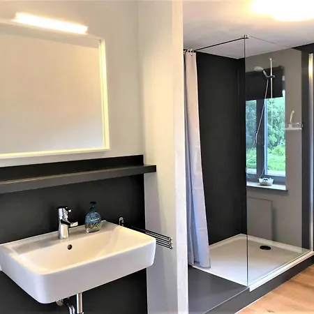 Pommernhof Am Stettiner Haff Holiday home Warsin